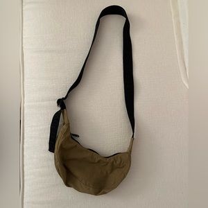Baggu mini crescent bag in dark khaki